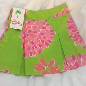 Lilly Pulitzer NWT. Girls size 6 pink/green skirt